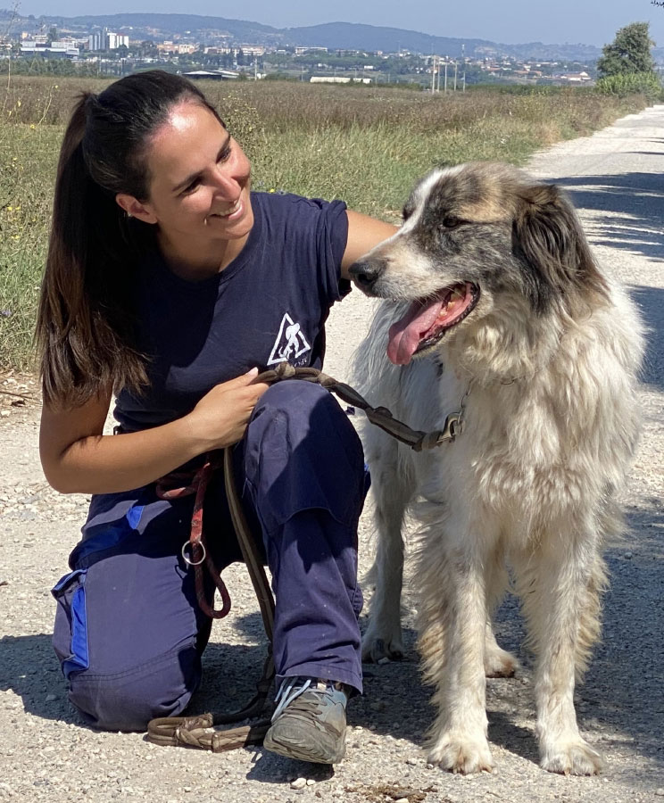 A teatro con ALFA Associazione Love for Animals * Adozione a distanza per Poncio *